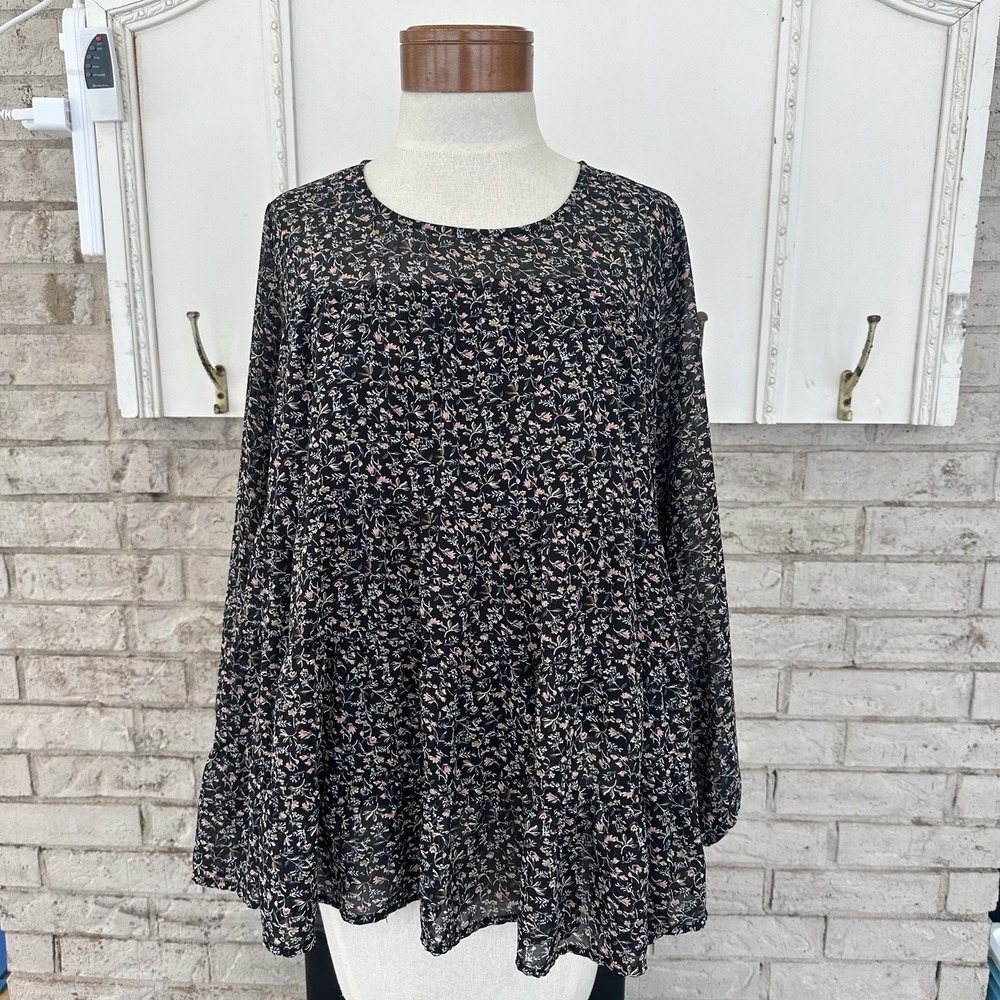Jodifl Size small Long Bell Sleeve Floral‎ Top Lined Black Pink Flowy Blouse